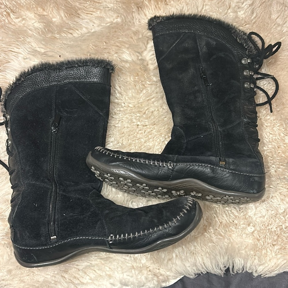 GUC North Face winter boots